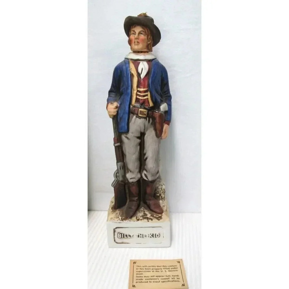 Vtg Billy the Kid Whiskey Decanter McCormick Distillery Gunfighter Series IN BOX - Picture 1 of 10